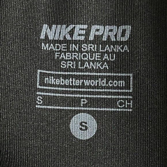 Nike Livestrong Womens S‎ Compression Tights Capri Length Black Athletic Fit - Picture 4 of 8